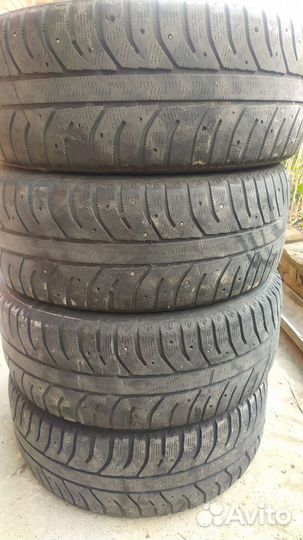 Lassa Iceways 2 225/55 R17