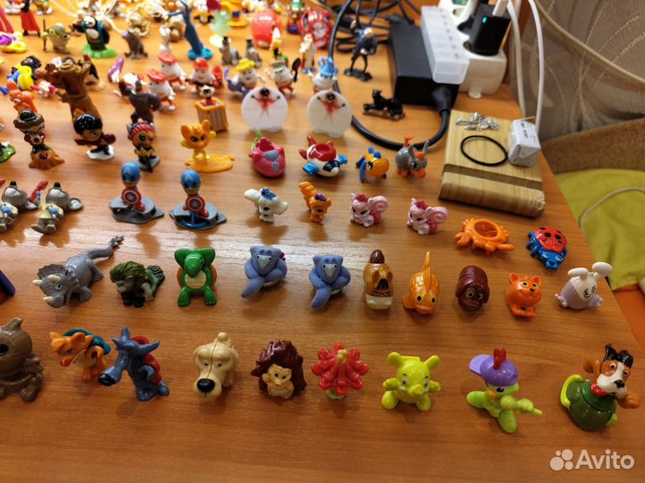 Игрушки из киндера