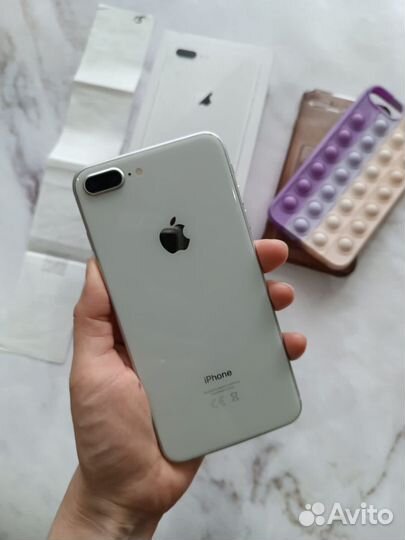 iPhone 8 Plus, 64 ГБ