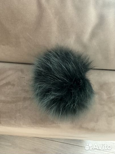 Furla брелок пушистый