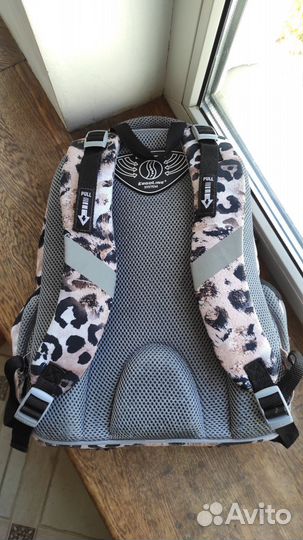 Рюкзак школьный. ErichKrause леопард