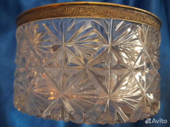 Подставка для бутылок.Конфетница