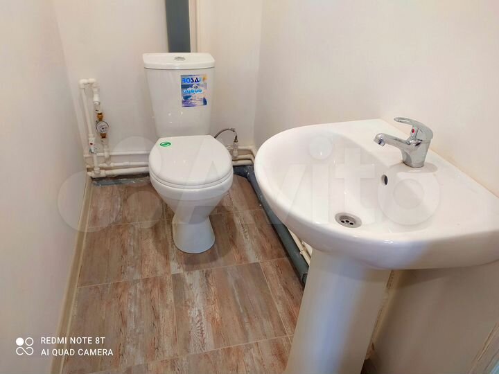 3-к. квартира, 90 м², 1/3 эт.