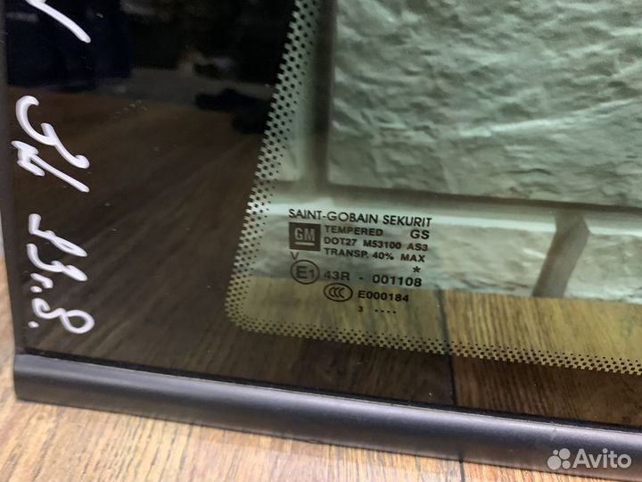 Opеl Сorsа Стекло кузовное глухое левое