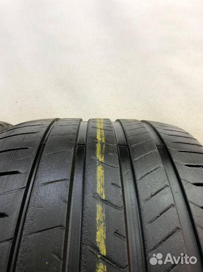 Pirelli P Zero PZ4 305/30 R21 108
