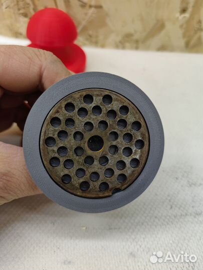 Магнитный держатель ножа мясорубки