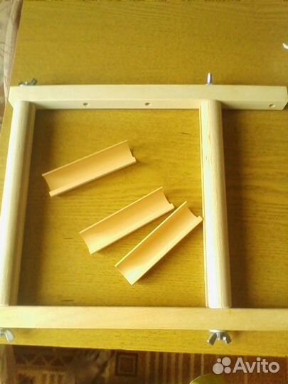 Деревянные пяльцы