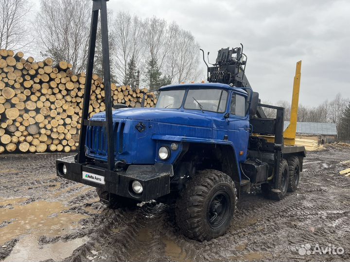 Урал 5557 с КМУ, 2011