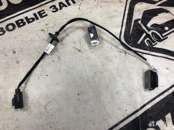 Bk3113412ains01 Подсветка номерного знака Ford