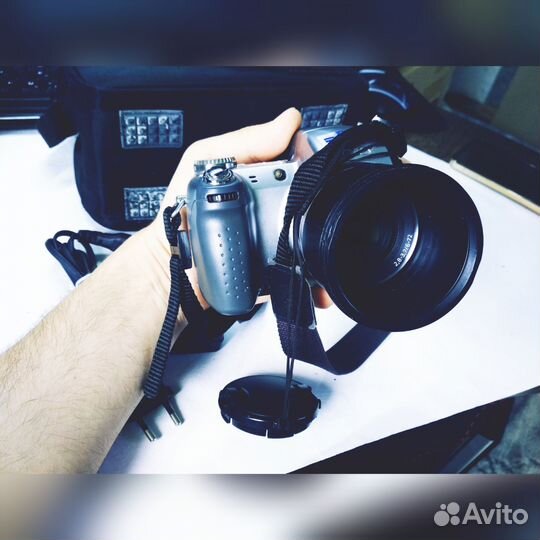 Фотоаппарат цифровой Sony в хорошем состоянии