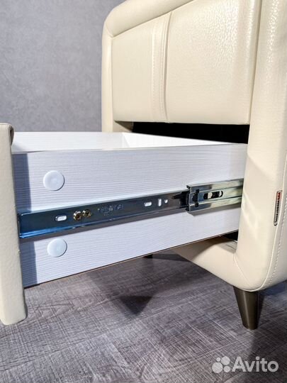 Тумба прикроватная Софи