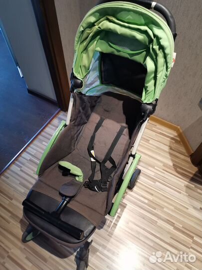 Коляска прогулочная