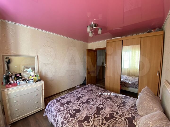 2-к. квартира, 55 м², 9/9 эт.