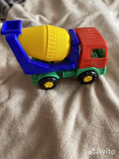 Бетономешалка игрушка