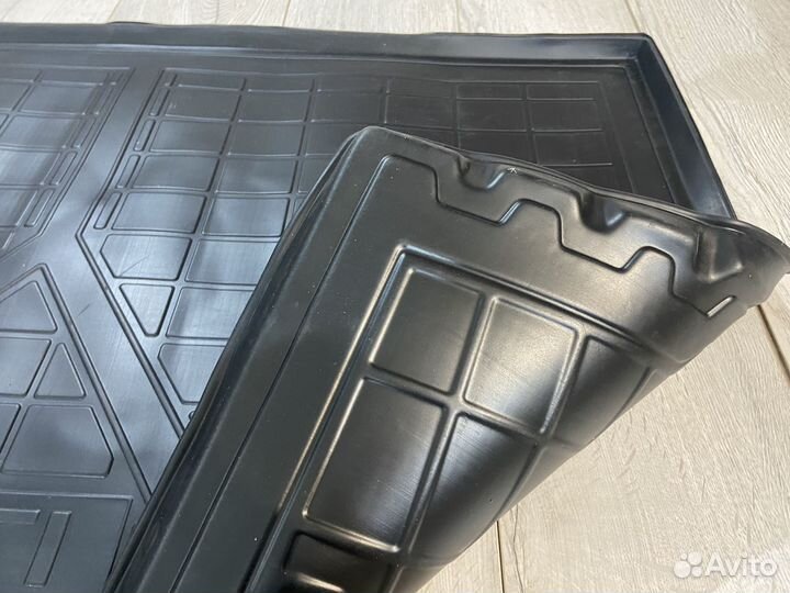 Оригинальный ковер с фартуком Skoda Yeti