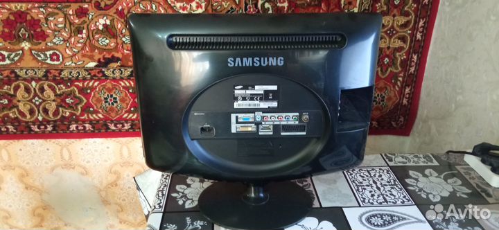Монитор Samsung 22 дюйма на запчасти