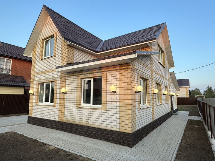 Дом 136 м² на участке 7,3 сот.