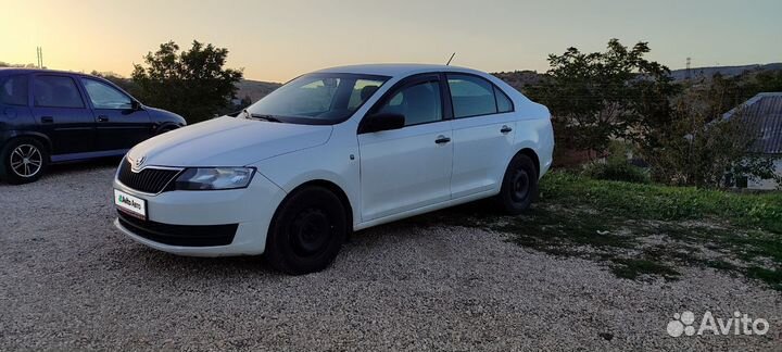 Skoda Rapid 1.6 AT, 2016, 229 000 км