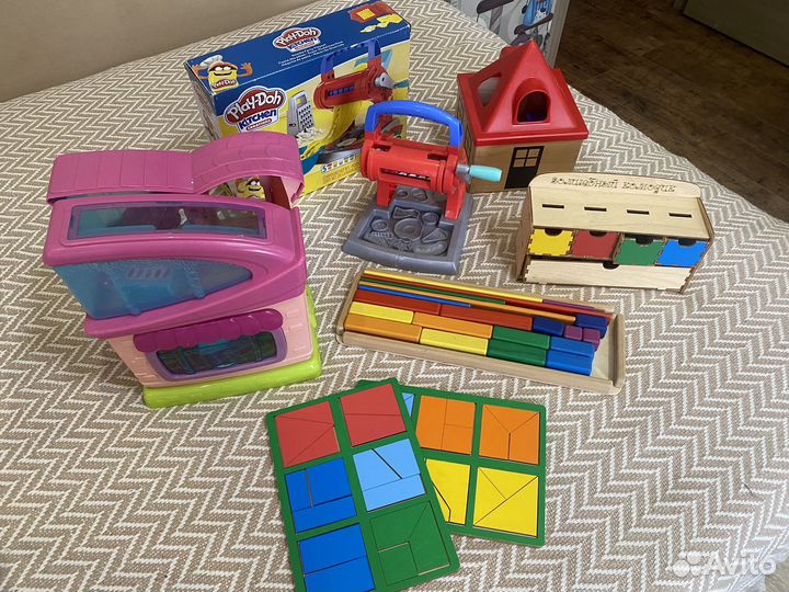 Детские игрушки