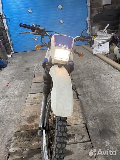 Продам Yamaha serrow 225