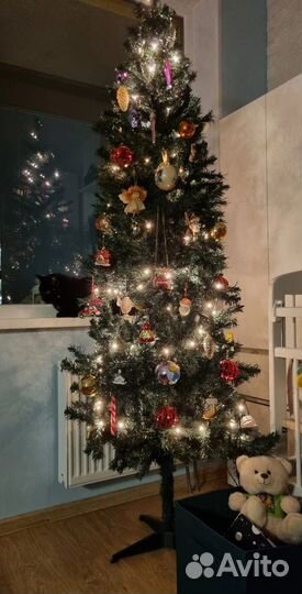 Елка искусственная 210