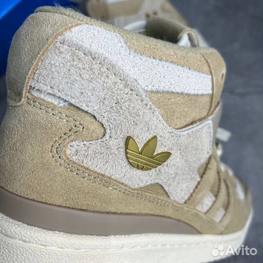 Кроссовки adidas