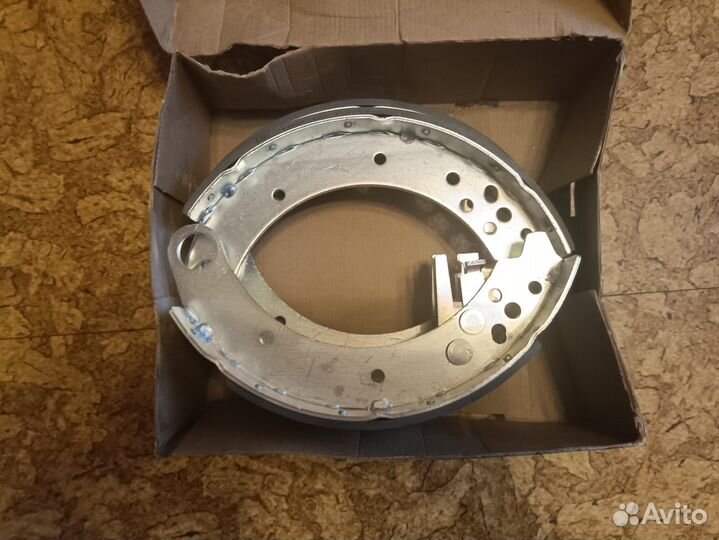 Тормозные колодки УАЗ патриот