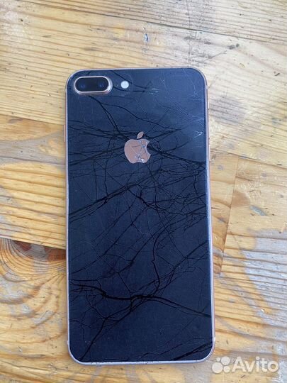 iPhone 8 Plus, 64 ГБ