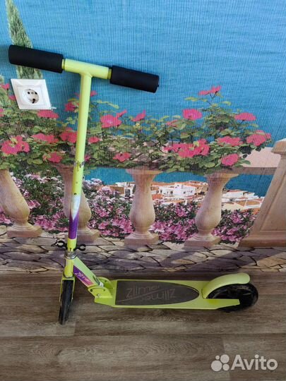 Самокат взрослый с большими колесами