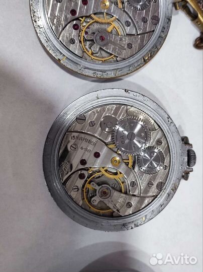 Часы СССР салют