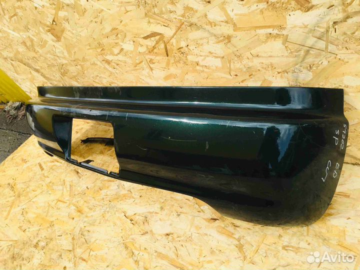 Бампер задний Toyota Carina ED T200 Зелёныйцарапин