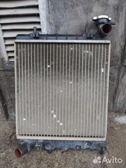 Радиатор охлаждения Хендай Акцент