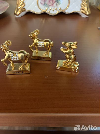 Фигурки овен и мышь с кристалкми Сваровски