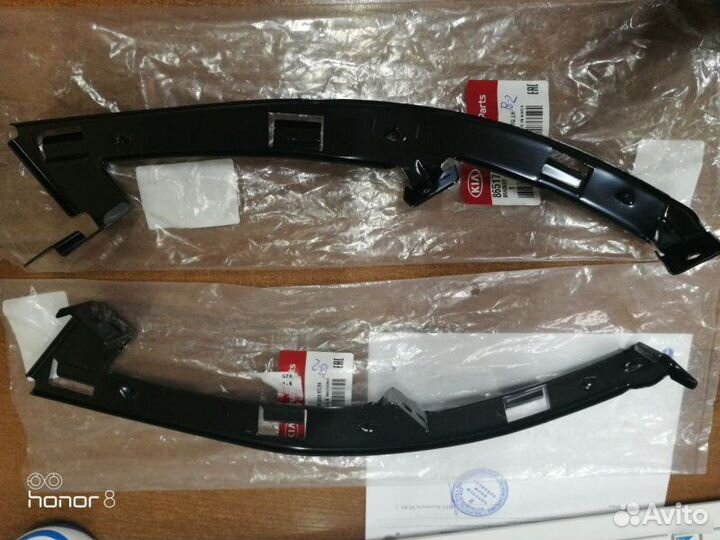 Брекет крепление Kia Cerato 2009