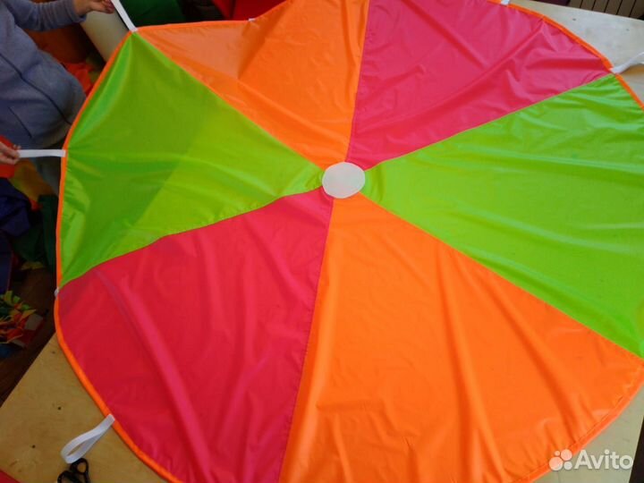 Неоновый реквизит