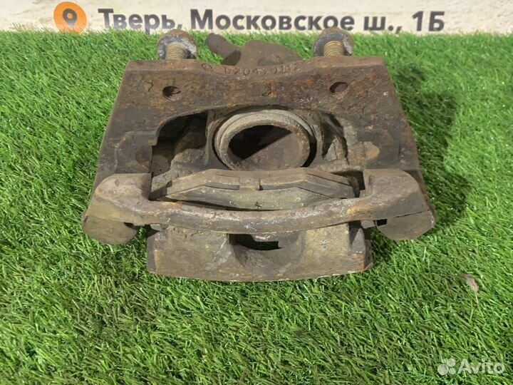 Суппорт передний левый Ford Mondeo 3