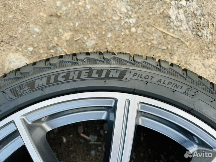 Оригинальные колёса Audi R19