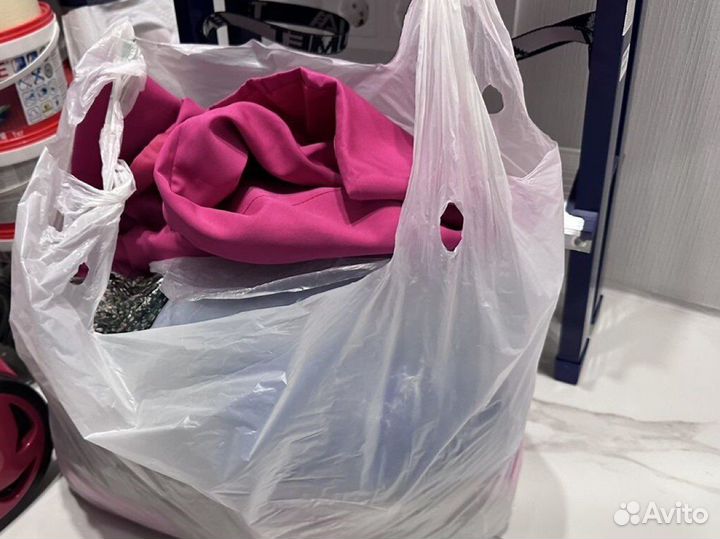 Пакет с вещами