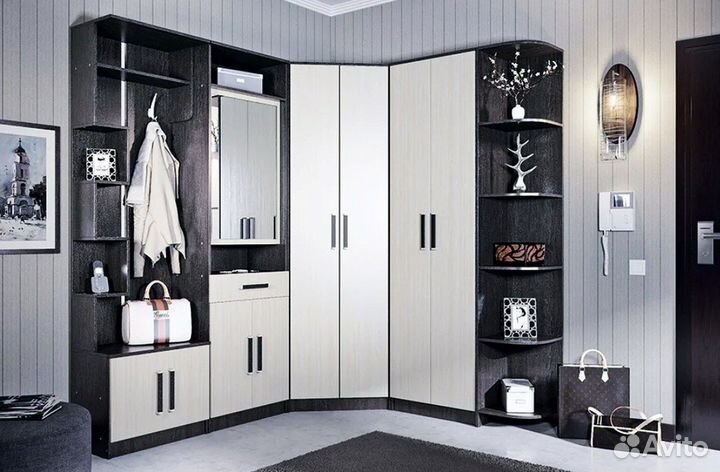 Шкаф в прихожую индивидуальный подход