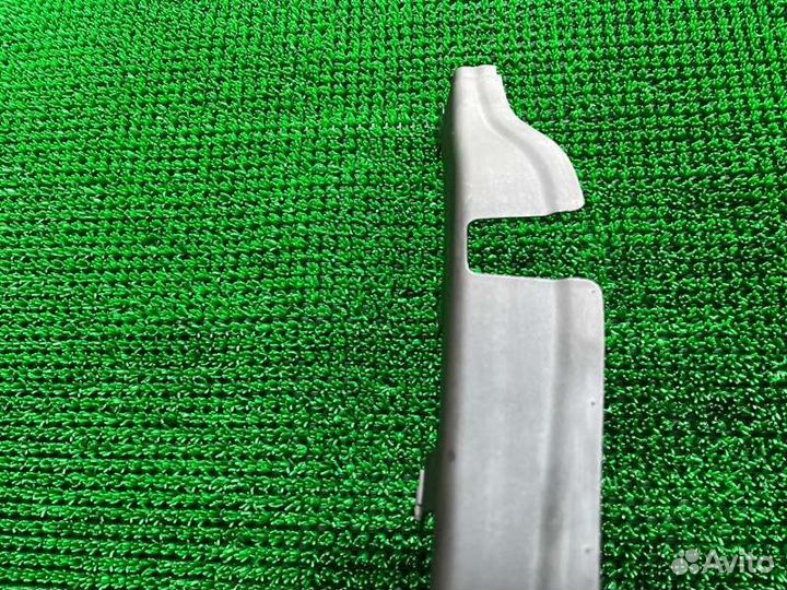 Обшивка двери лев. зад. Land Rover Range Rover Spo