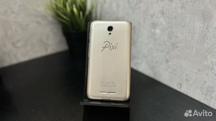 Alcatel One Touch Pixi First 4024D, 4 ГБ