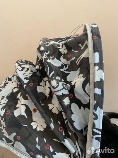 Коляска stokke