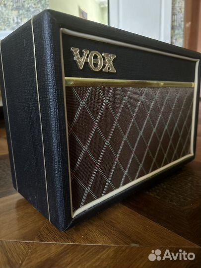 Комбоусилитель pathfinder 10 vox