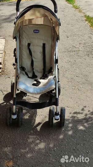 Прогулочная коляска chicco