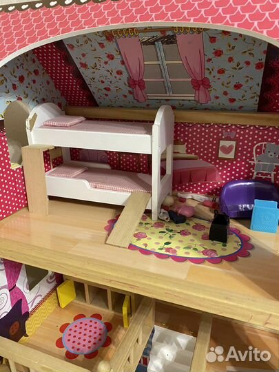 Домик кукольный