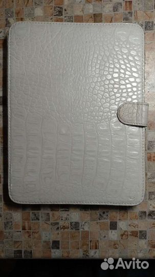 Для Pocketbook IQ 701 зарядное акб и чехол
