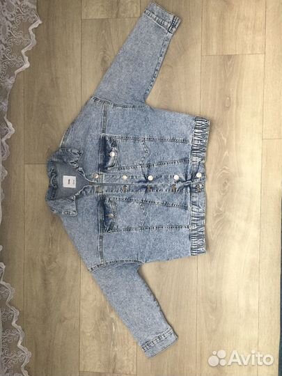 Джинсовая куртка