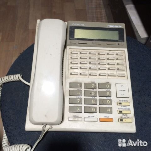 Телефон Panasonic KX-T7230X /Цифровой системный