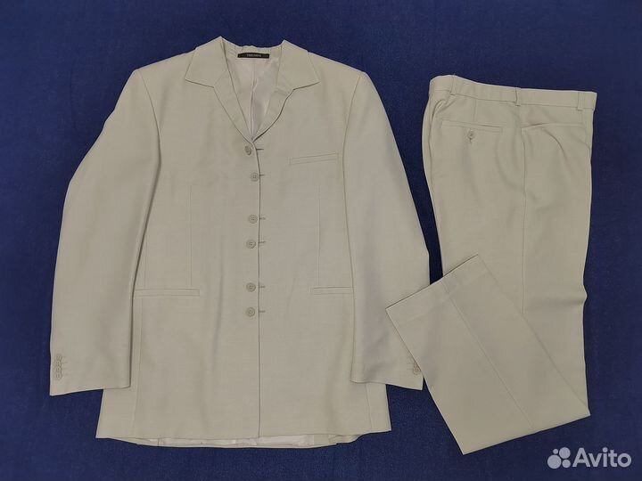 Костюм мужской