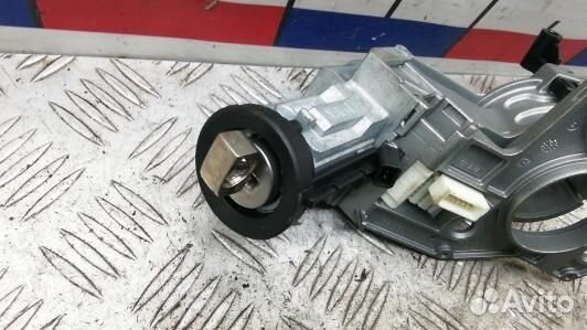 Замок зажигания opel zafira B (CEA27J101)